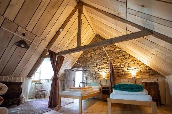 Gite De Montfranc Arvieu Country house